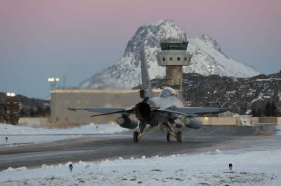 Avinor varsler milliardsprekk i nord