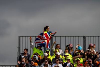 MotoGP er tilbake denne helgen: starttider for det britiske GP-løpet og hvordan du kan se det direkte