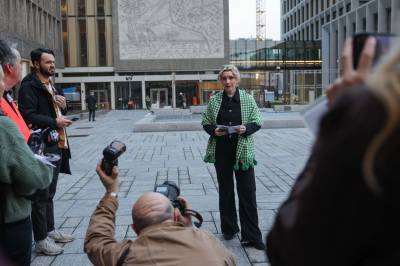 Sju år og en kvart milliard: Departementer flytter inn med gamle og umoderne datasystemer