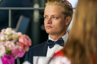 TV 2: Høibys mormor betaler sakskostnadene