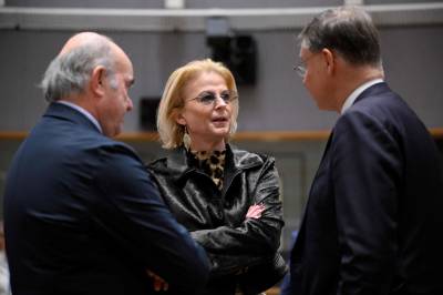 Vil utrede euro i Sverige