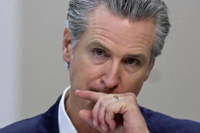 Erklærer unntakstilstand i California