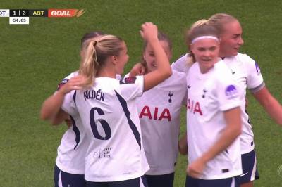 Pelova scorer mot Aston Villa
