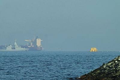 Irans nye Hormuz-myndighet hevder kontroll over havområder sør for havn i Emiratene