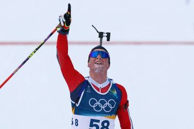 Feilfri Botn tok OL-gull i debuten - pekte mot himmelen etter seieren