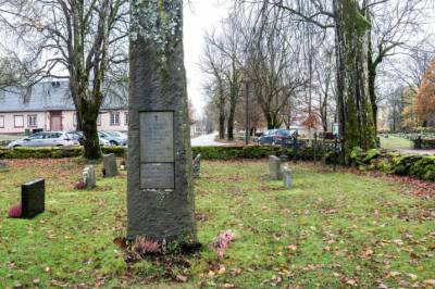 Hva skal skje med Quislings bauta på Gjerpen?