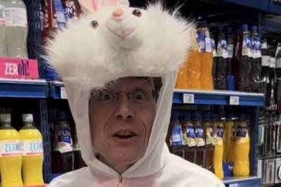 - Slutt å være mora mi