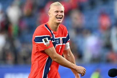 Verden reagerer etter Haalands VM-debut