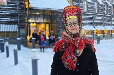 Første skoltesame innvalgt på Sametinget: – Under første komitémøte hadde jeg et vepsebol i hodet