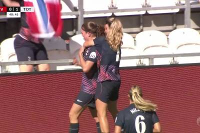 Samantha Kerr med selvmål for Tottenham