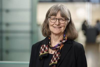 (+) Fikk den mannlige sjefen en datter? Da øker sjansen for at han ansetter kvinner