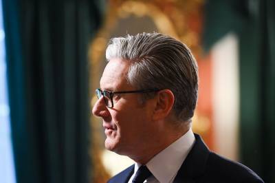 Medier: Starmer kan komme til å trekke seg mandag