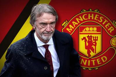 Sir Jim Ratcliffe leder personlig Manchester Uniteds jakt på   spissen som vil endre alt