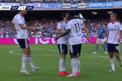 Douvikas scorer mot Napoli