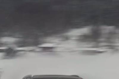 Her sladder de på innsjøen