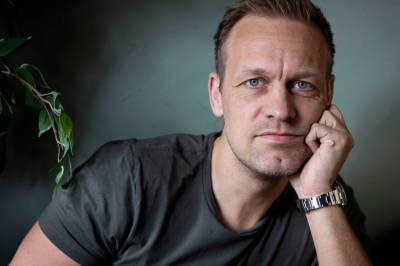 Mads Hansen: – Jeg blander hvitvin med Nocco