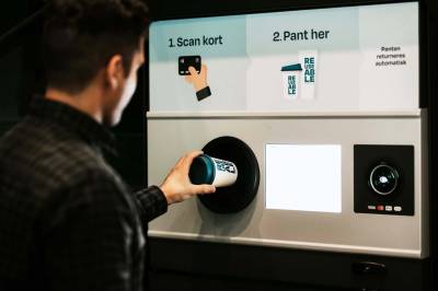 Søndagens aksjetips: Det er fare for ny nedtur i Tomra. Oslo Børs kan stige til all-time high mandag.