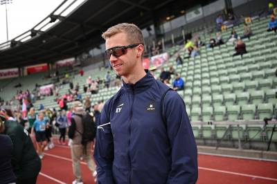 Cedra sikret seg EYs toppløper i oppkjøpsraid
