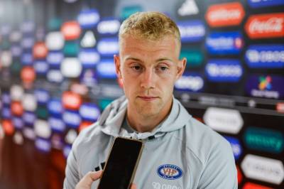 TV 2: Vålerengas kaptein Henrik Bjørdal på vei til Viking