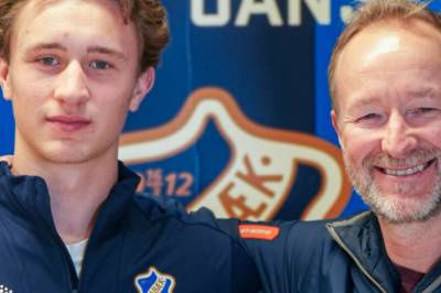 Under en kamp ropte Kjetil André til dommeren. Sønnen Axel (16) var ikke engang på banen