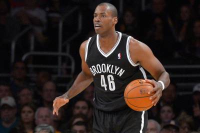 Den første åpne homofile NBA-spilleren er død