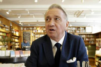 Fortalte Epstein om konas hemmelige toppjobb