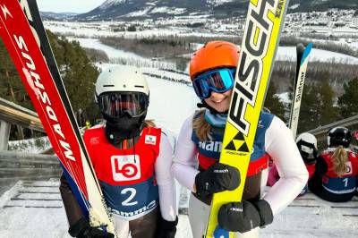 Sydde seg til sølv og bronse i hoppbakken