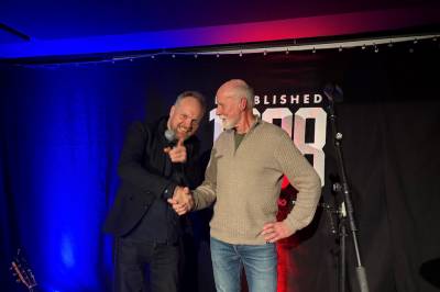 Se video: Jon Niklas tullet med Molde og eks-ordføreren