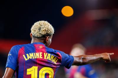 Lamine Yamal sier om Julián Álvarez: «Han passer perfekt til Barças spillestil