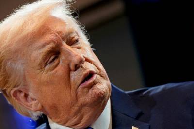 USA - Trump øker den globale tollsatsen til 15 prosent