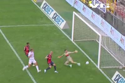 2-1: Vasquez, Fiorentina