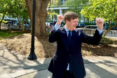 I 2002 protesterte han i Oslos gater. Nå er han selv en av toppene på Verdensbankens vårmøte.