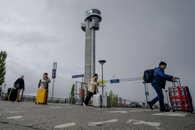 Gardermoen kan bli stengt søndag
