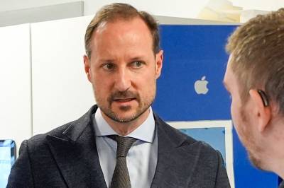 Taus om kronprinsessens Epstein-taushet