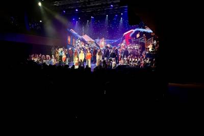 150 på scenen: – Håper den kan bli en tradisjon