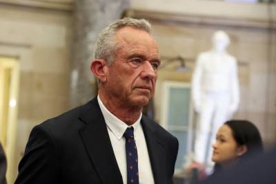 Dommer stopper deler av Kennedys vaksinepolitikk