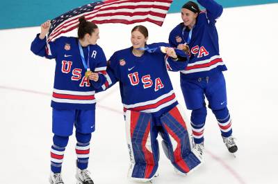 USAs ishockeykvinner avslo Trump-invitasjon etter riksrett-spøk