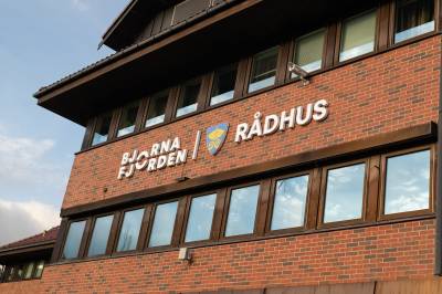 Legen fekk beskjed vesle julaftan om at han var oppsagt