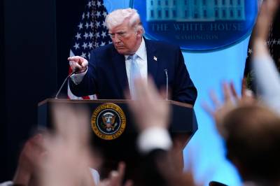 Trump sier Iran har gått med på å droppe atomvåpen