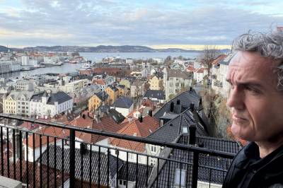 Han vil ha slutt på all vedfyring: – Det svir i øyne og hals