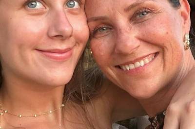 - Elsker deg mer enn ord kan beskrive