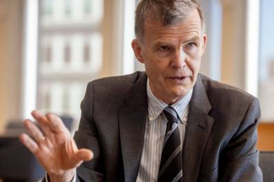 Kraftig oljeprisfall: – Fremstår mer som en korreksjon