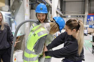 Vil rekruttere flere jenter til industrien