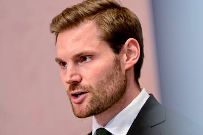 Dette skriver avisene om norsk politikk mandag 8. desember