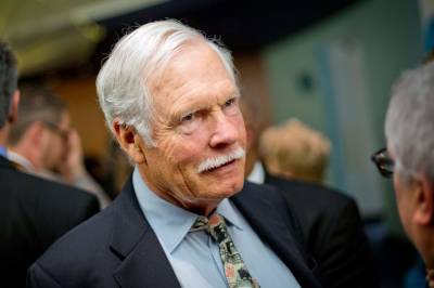 Mediebaron Ted Turner er død