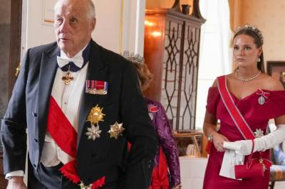 Morgengave selges på auskjon