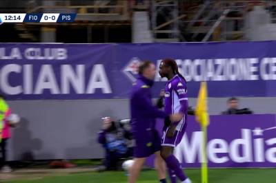 Moise Kean med scoring for Fiorentina
