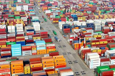 Trumps tollsjokk uteble – rekordhøy import tross historiske tollsatser