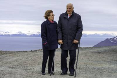 Kongeparet reiser utenlands under Høiby-rettssaken