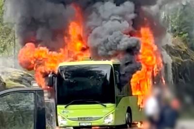 Tiltalte sier han fiklet med lighter og bensin: – Jeg kjedet meg